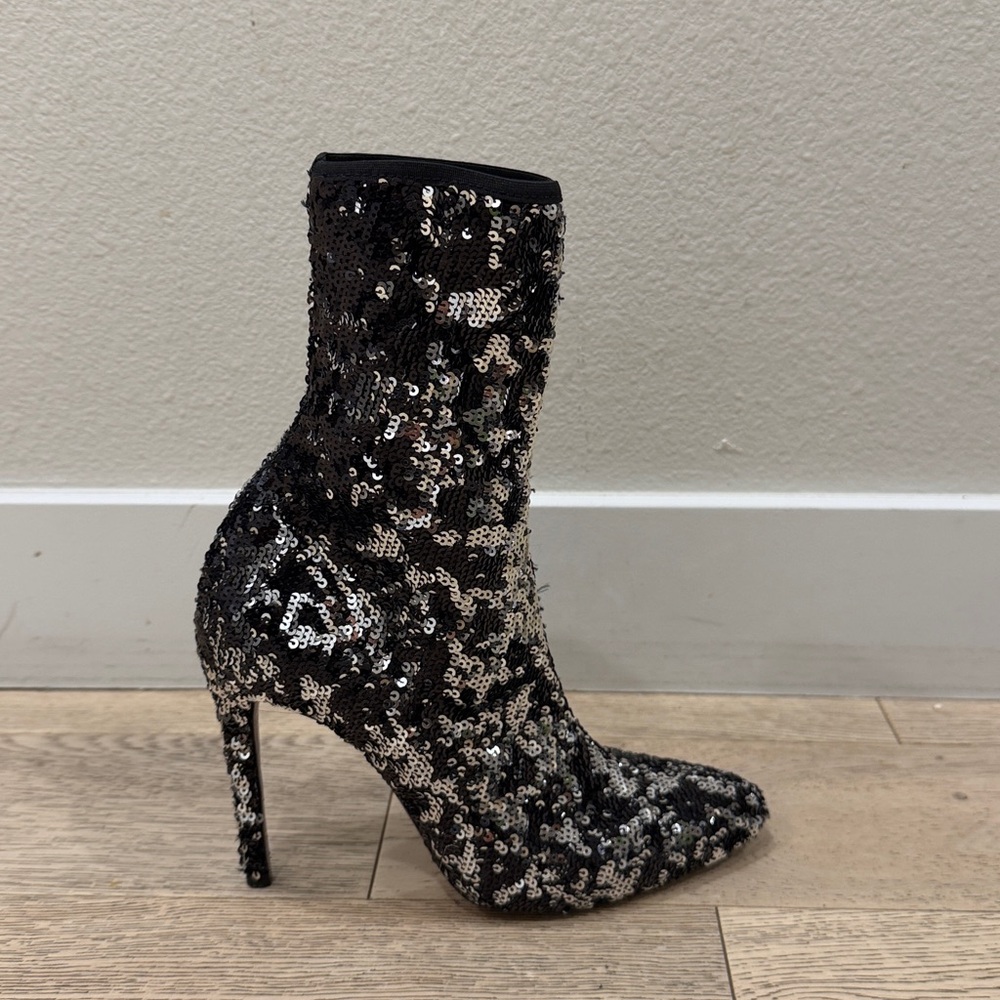 Sequin Black and Silver Women's Boots